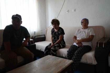 buyuksehirden-koye-umutlu-donus-engeli-kardeslerine-yuva-kurmak-isteyen-abla-hayaline-kavustu