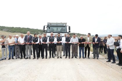kutahyada-kayikoy-guzelyurt-cavdarhisar-baglanti-yolu-hizmete-sunuldu