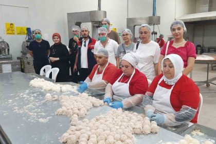 lokum-ve-sekerleme-uretim-tesislerine-teknik-gezi