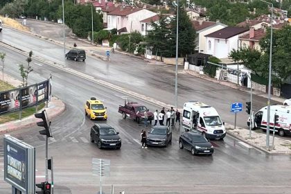 elazigda-zincirleme-trafik-kazasi-1-yarali