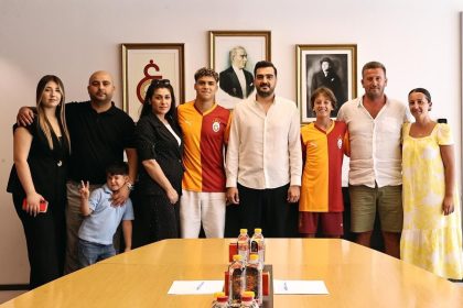 galatasaray-akademisine-7-futbolcu-katti