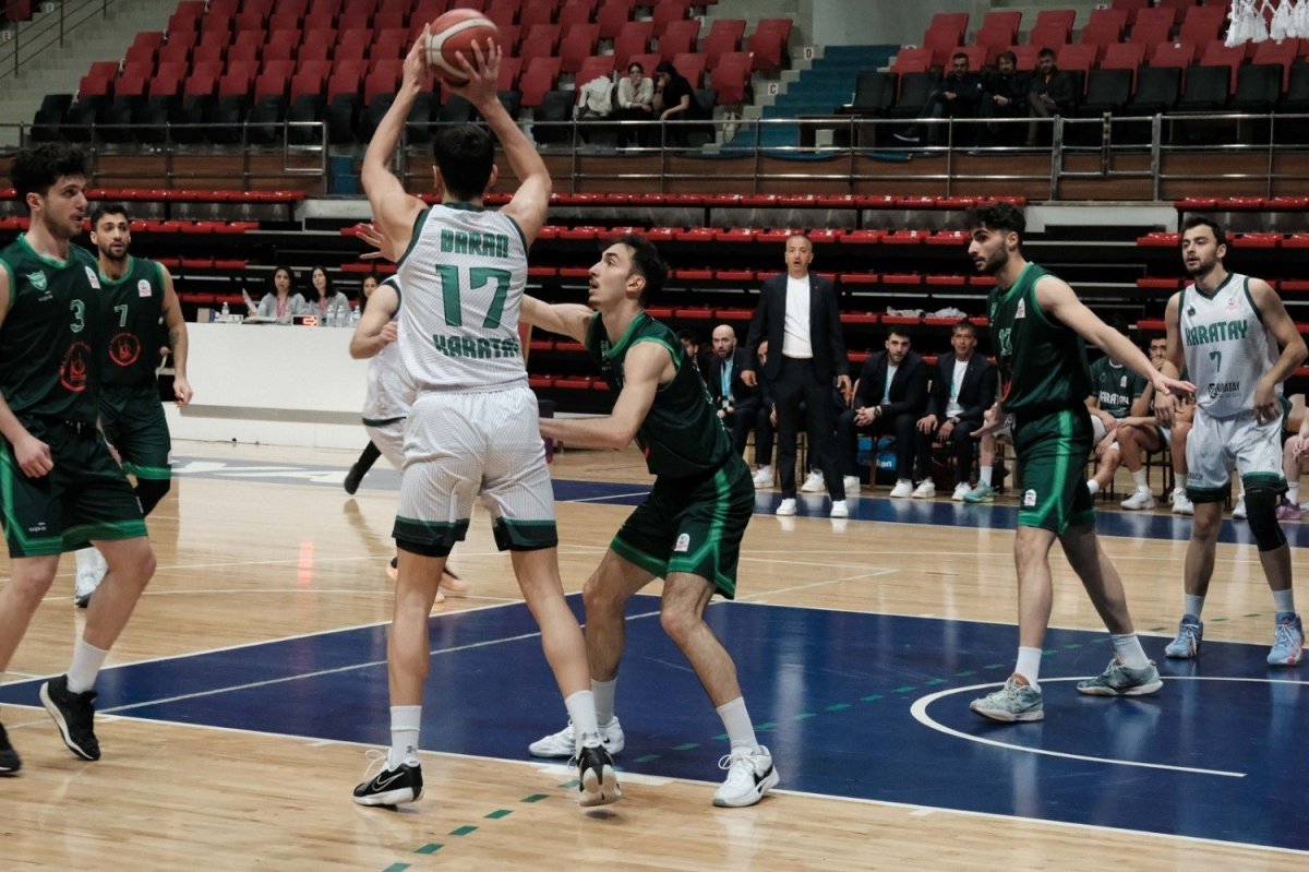 karatay-belediyespor-basketbol-takimi-tb2lde-konyayi-temsil-edecek