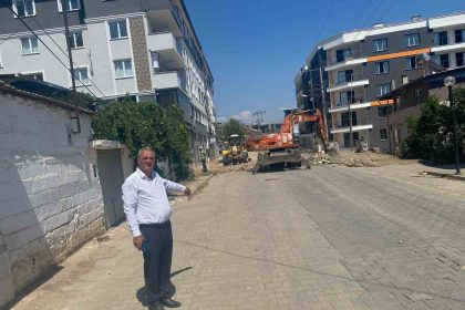 sultanhisarda-5-bin-metrekarelik-parke-tasi-calismasi-suruyor