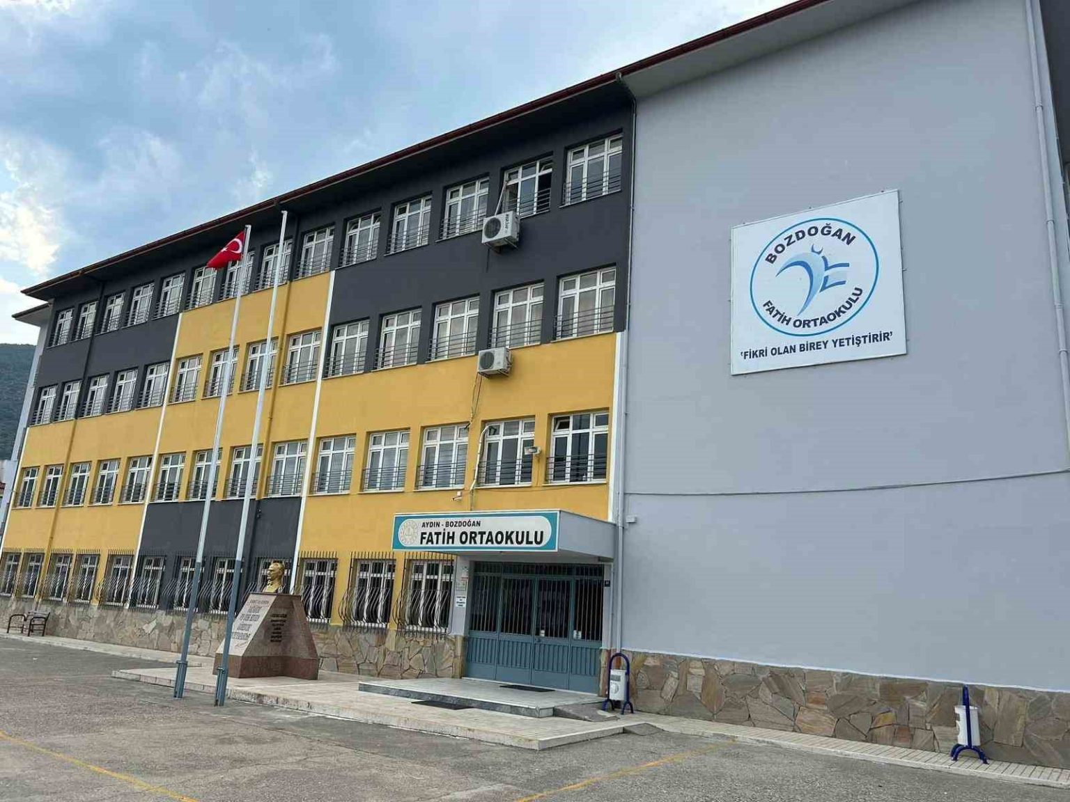 bozdoganli-ogrenciler-lgsde-gururlandirdi