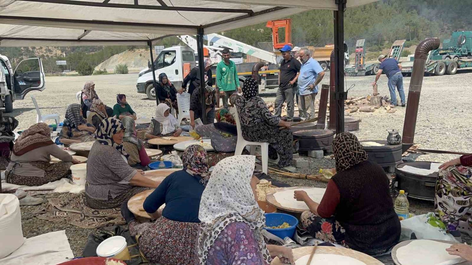kutahyali-kadinlar-hayir-kazanmak-icin-birlesti