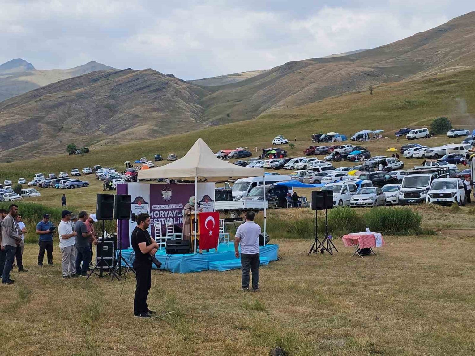 mor-yaylada-festival-coskusu