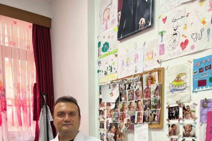 prof-dr-cumhur-aydemir-anne-sutu-saglikli-nesillerin-temelidir