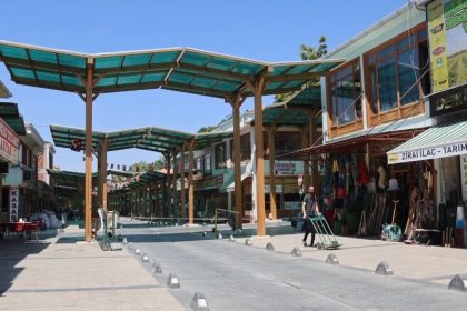 aktarlar-uyariyor-sosyal-medyaya-degil-doktorlara-kulak-verin