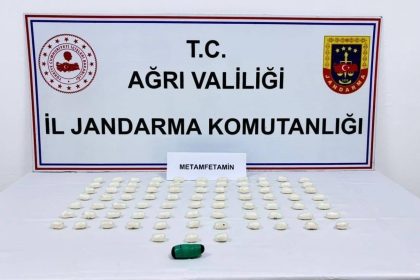 dogubayazitta-uyusturucu-operasyonu-2-gozalti