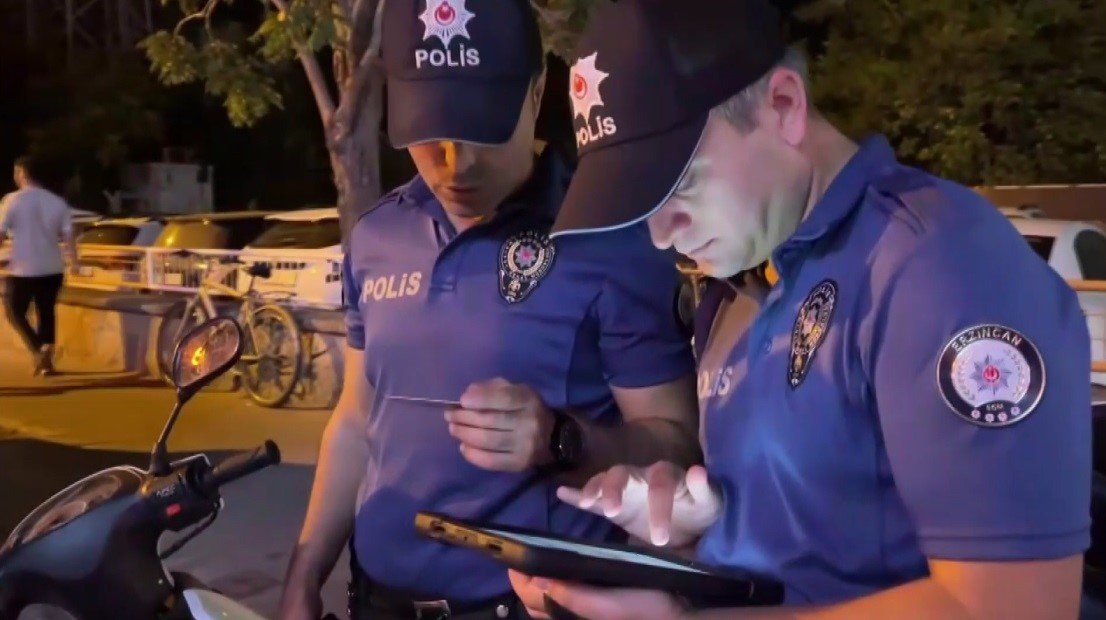 erzincan-polisinden-motosiklet-denetimi