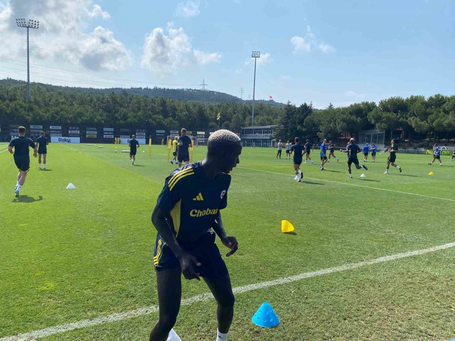 fenerbahce-feyenoord-maci-hazirliklarini-tamamladi