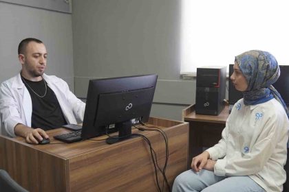 gasmek-tercih-doneminde-de-ogrencilere-destegini-surduruyor