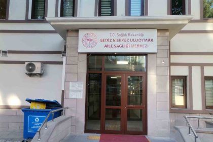 gediz-uluoymak-aile-sagligi-merkezine-2-yeni-hekim-atamasi-yapildi