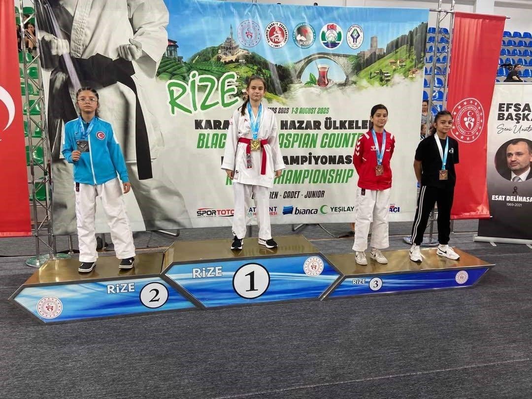 genc-karateciden-bilecike-uluslararasi-gurur