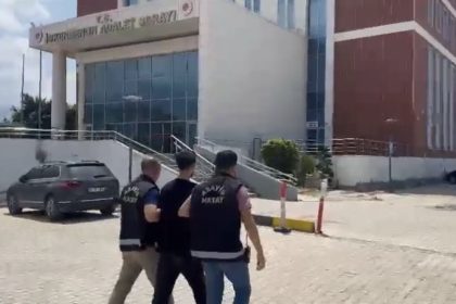 hatayda-bicakli-saldirgan-saldiri-suphelisi-suc-aletiyle-birlikte-yakalandi