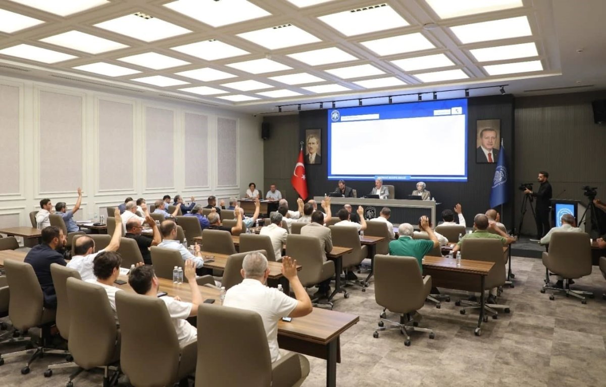 melikgazide-guvenli-bir-gelecek-icin-kentsel-donusum-devam-ediyor