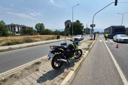 motosikletliler-karsidan-karsiya-gecemedi