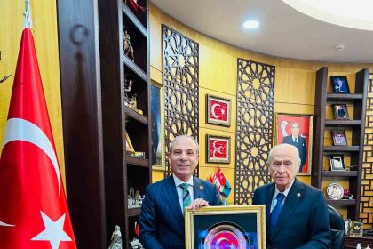 sehit-ve-gazi-yakinlari-devlet-bahceli-ile-gorustu
