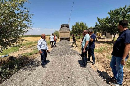 akcadagda-grup-yolu-calismalari-devam-ediyor