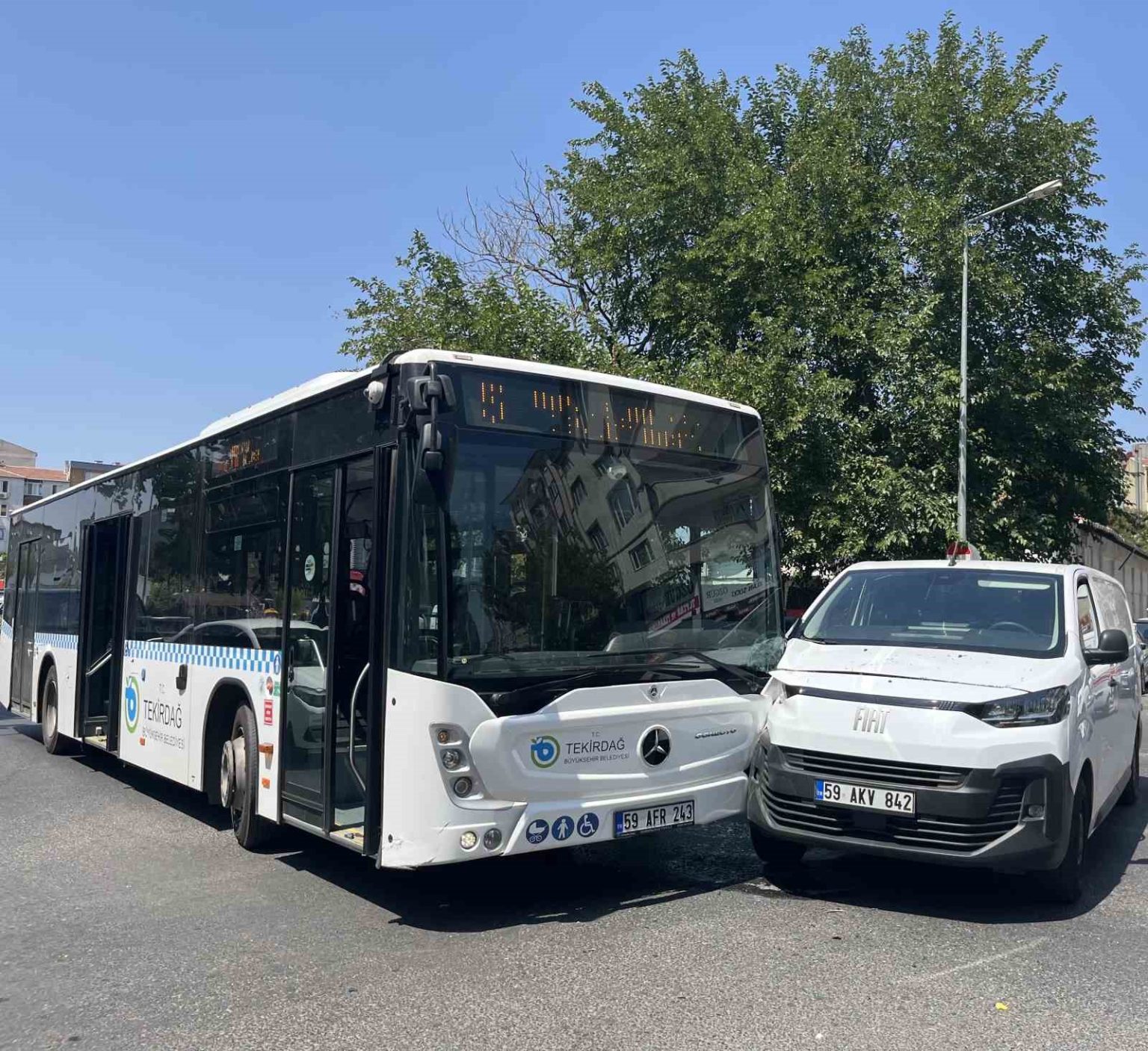 corluda-otobus-kazasi-1-yarali