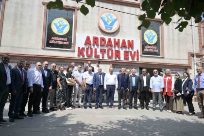 esenyurt-belediye-baskan-vekili-aksoy-kahvalti-programinda-hizmetleri-anlatti