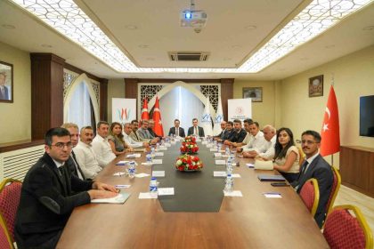hakkaride-turizm-altyapisina-yeni-destekler-yolda