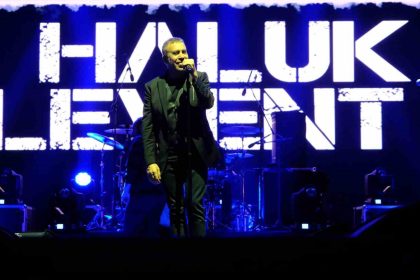 haluk-levent-ve-zara-ile-corumda-kulaklarin-pasi-silinecek