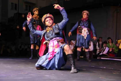 mentese-1-uluslararasi-halk-danslari-senligi-basladi