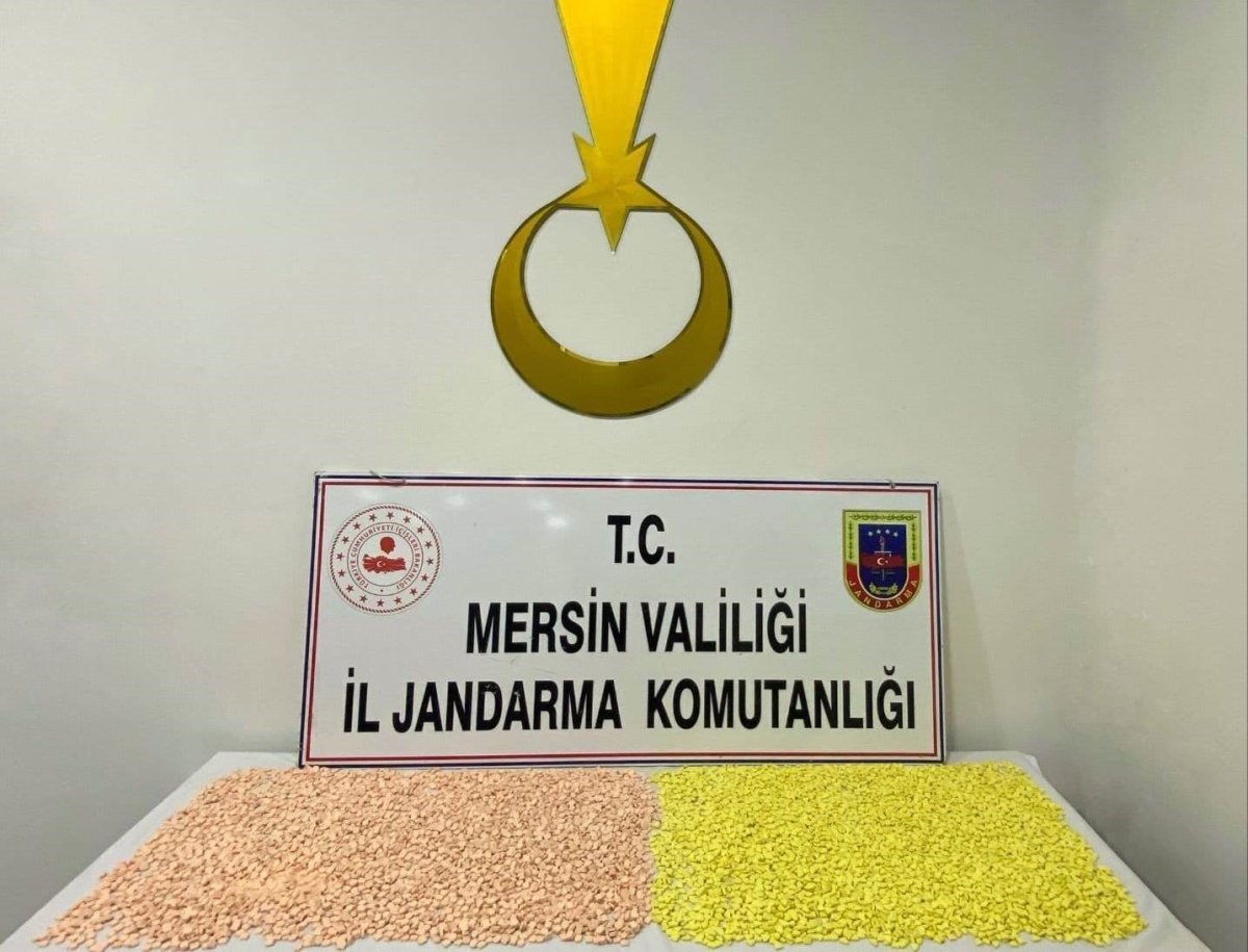 mersinde-18-bin-400-adet-uyusturucu-hap-ele-gecirildi