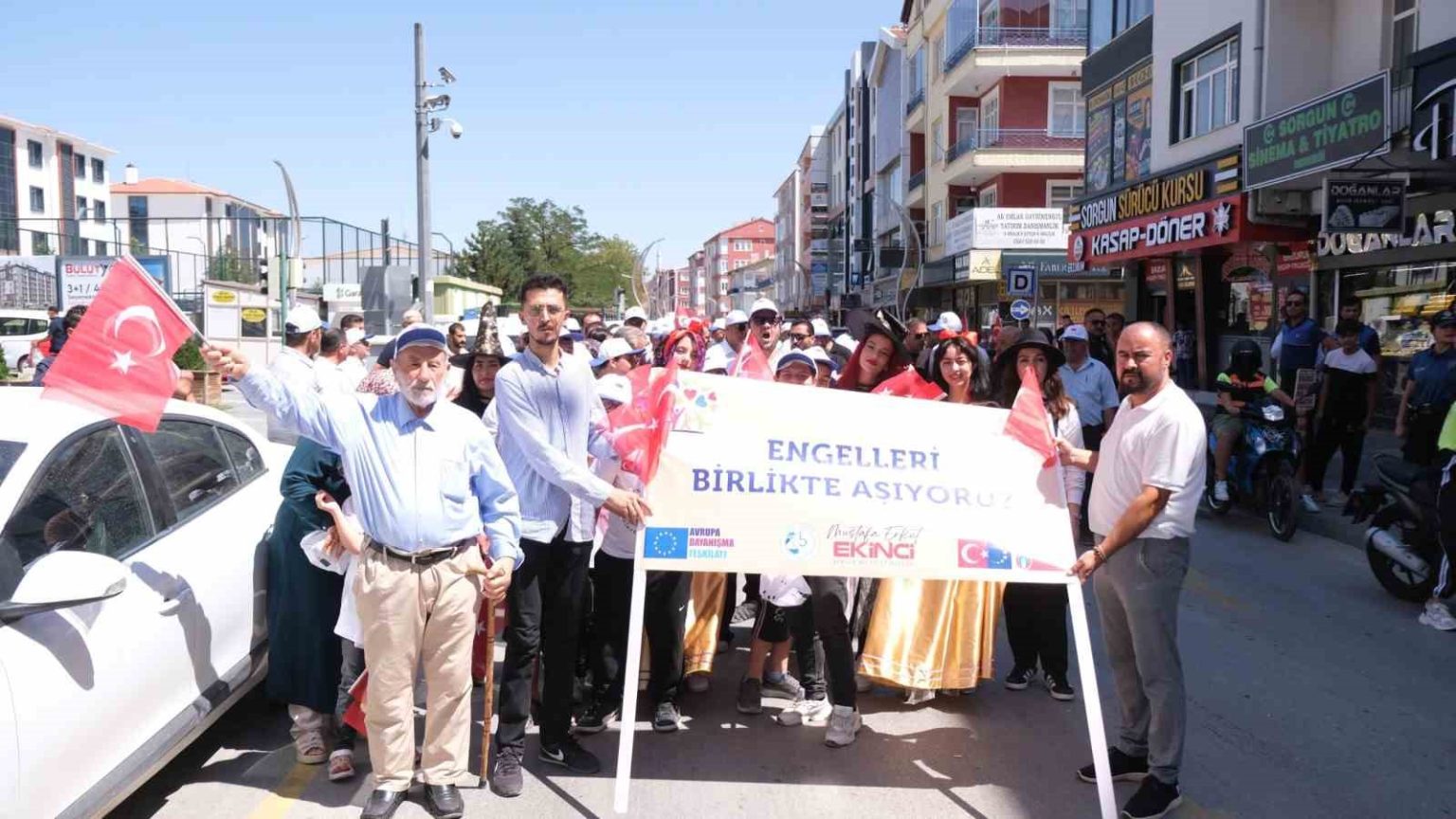 sorgun-yaz-festivali-kortej-yuruyusu-ile-start-verdi