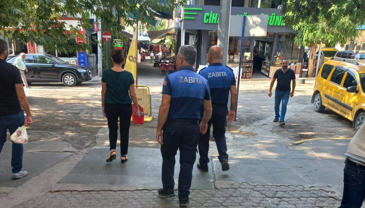 tuncelide-kaldirim-isgaline-yonelik-denetim-9-esnafa-para-cezasi