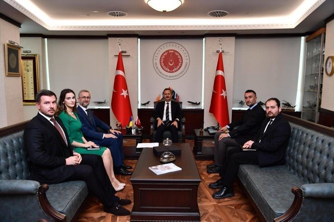 ukrayna-buyukelcisi-celalden-savunma-sanayii-baskani-gorgune-ziyaret
