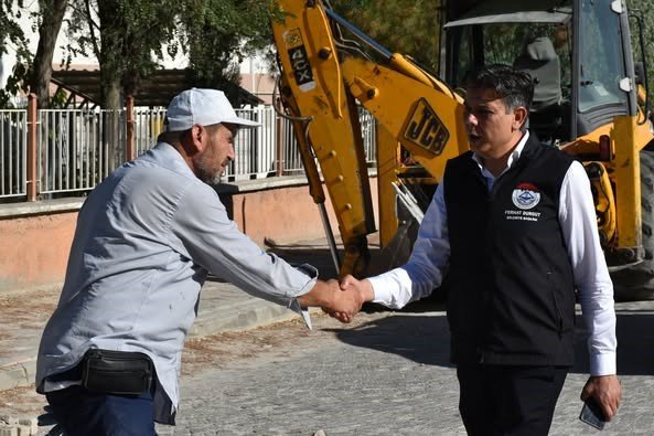 vatandas-bildiriyor-belediye-harekete-geciyor