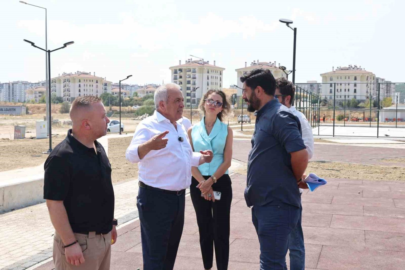 balkan-mahallesindeki-park-acilis-icin-gun-sayiyor