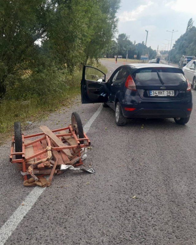 bayburtta-trafik-kazasi-1-kisi-hayatini-kaybetti