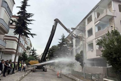 buyukcekmecede-kentsel-donusum-calismalari-devam-ediyor