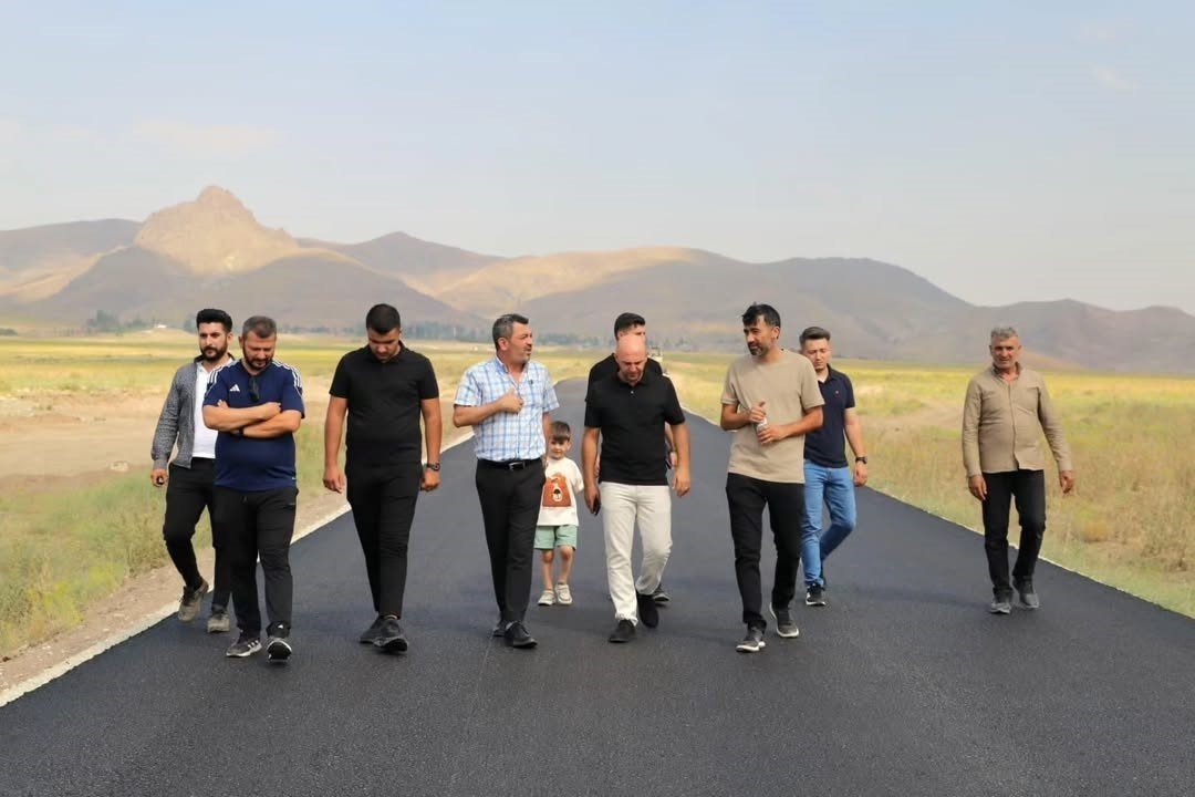 dogubayazitta-17-milyonluk-yol-yatirimi
