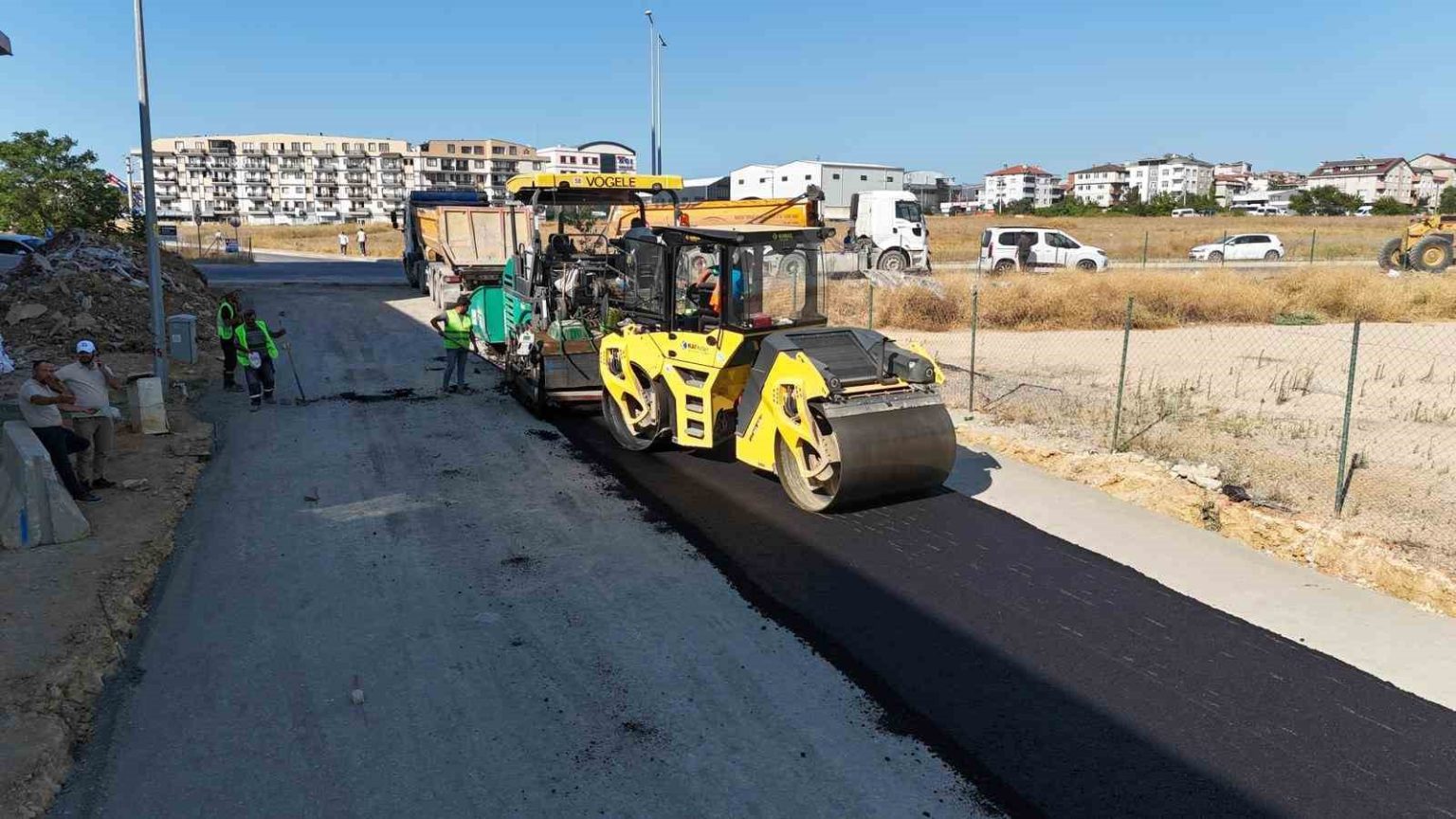 gebzede-yollar-yenilenerek-ulasim-daha-konforlu-hale-getiriliyor