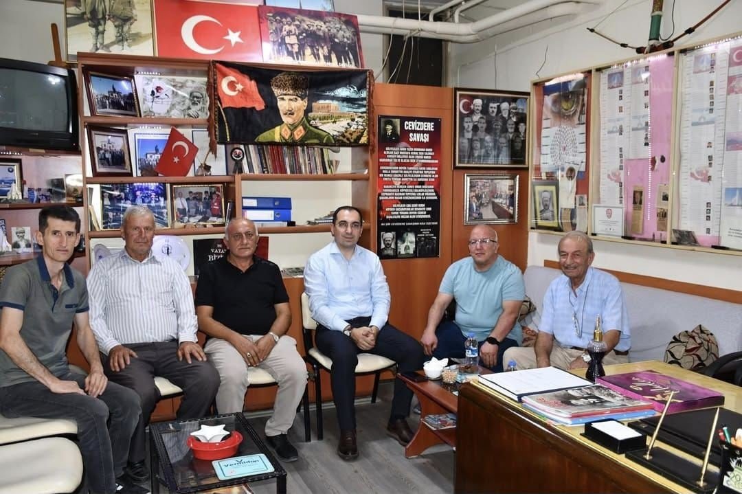 kaymakam-ozdemirden-sehit-ve-gaziler-dernegine-ziyaret
