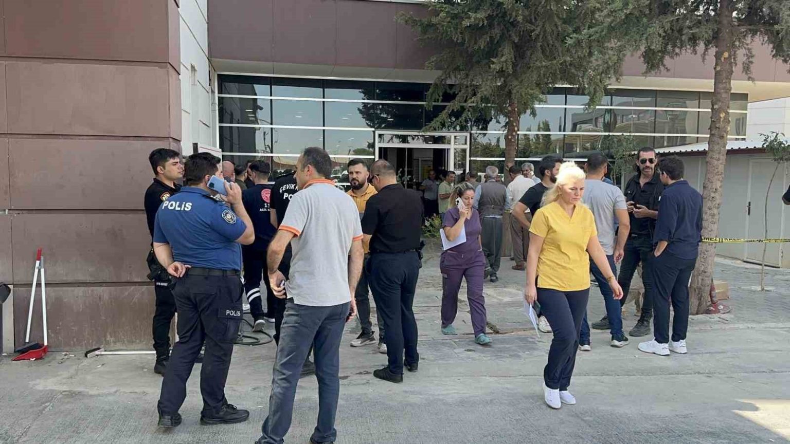 koyde-yasanan-kavga-hastanede-bitti-1i-agir-4-yarali