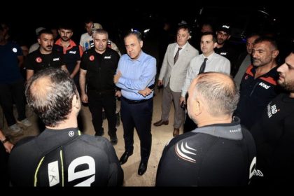 bingolde-serinlemek-icin-baraja-giren-cocuk-boguldu