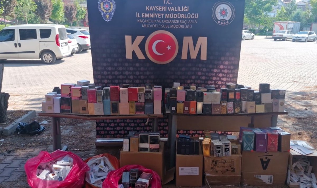 kayseride-kacak-parfum-operasyonu-2-gozalti