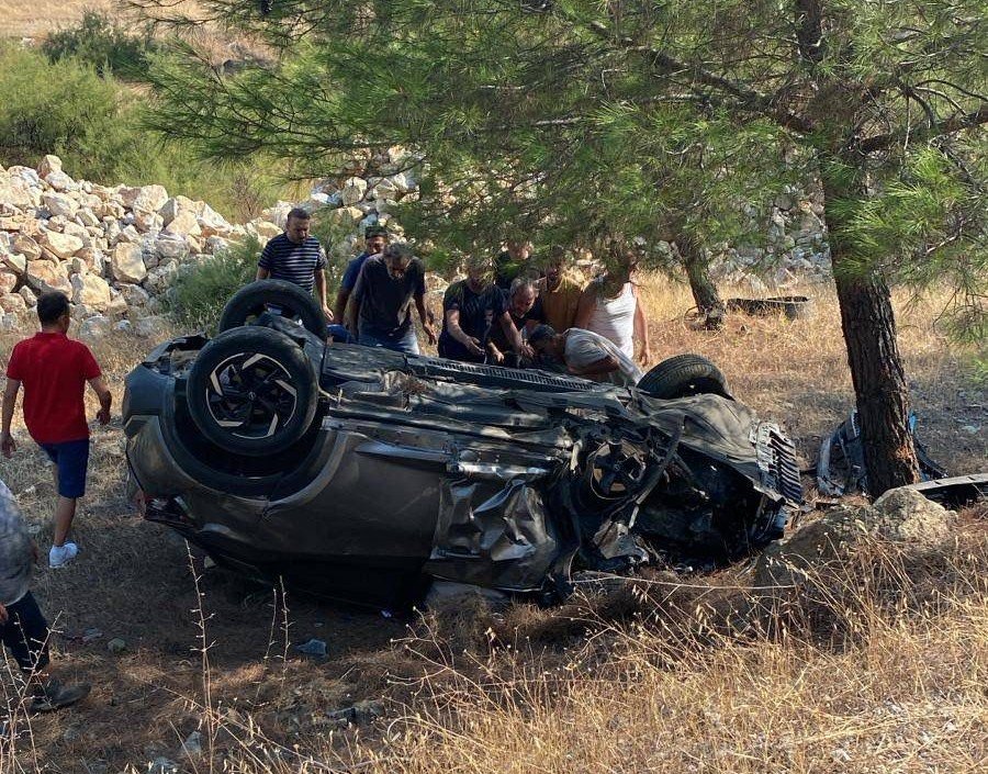 marmaris-datca-yolunda-kafa-kafaya-carpisma-5-yarali
