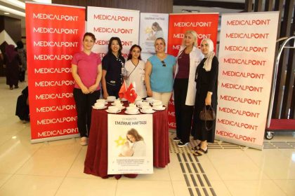 medical-point-gaziantep-hastanesinde-anne-sutunun-onemine-dikkat-cekildi