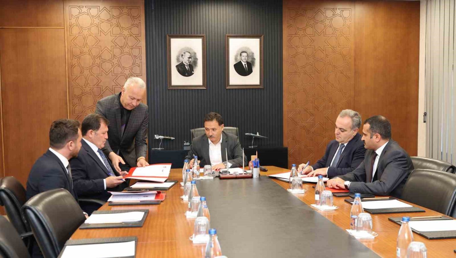 valilik-ile-eru-arasinda-erva-spor-okullari-akademisi-isbirligi-protokolu-imzalandi