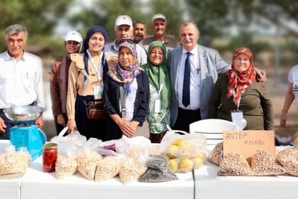 yuntdagi-yoresel-urunler-pazari-bu-yil-da-kuruluyor