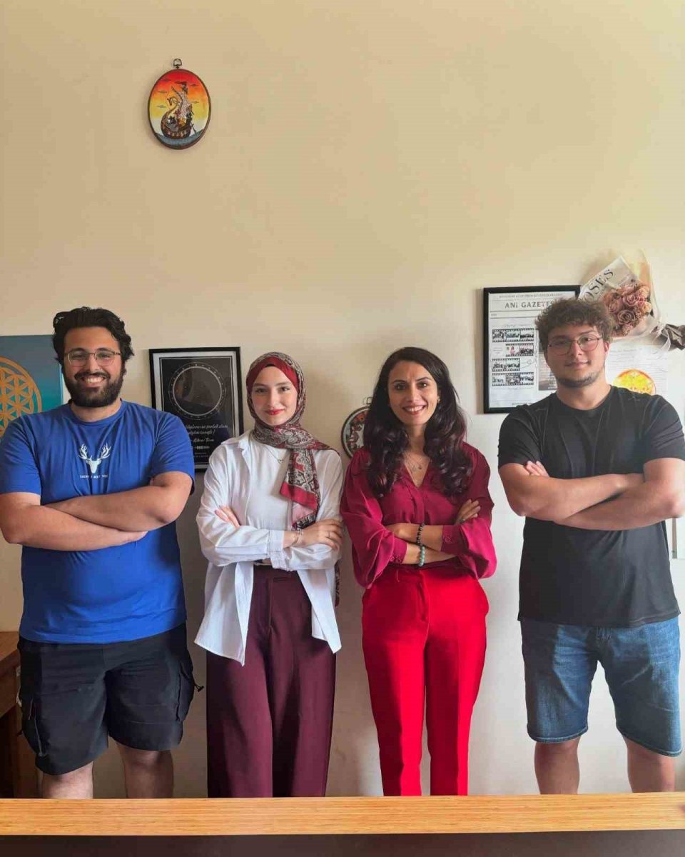 bilecik-seyh-edebali-universitesi-ogrencilerinden-teknofestte-buyuk-basari