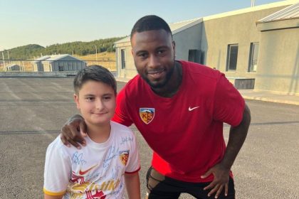 kayserispor-8-yeni-ismi-kadrosuna-katti