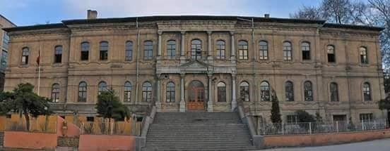 kutahya-lisesinin-tarihi-tas-binasina-restorasyon