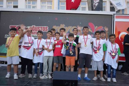 30-agustos-zafer-bayrami-sehitkamilde-coskuyla-kutlanacak